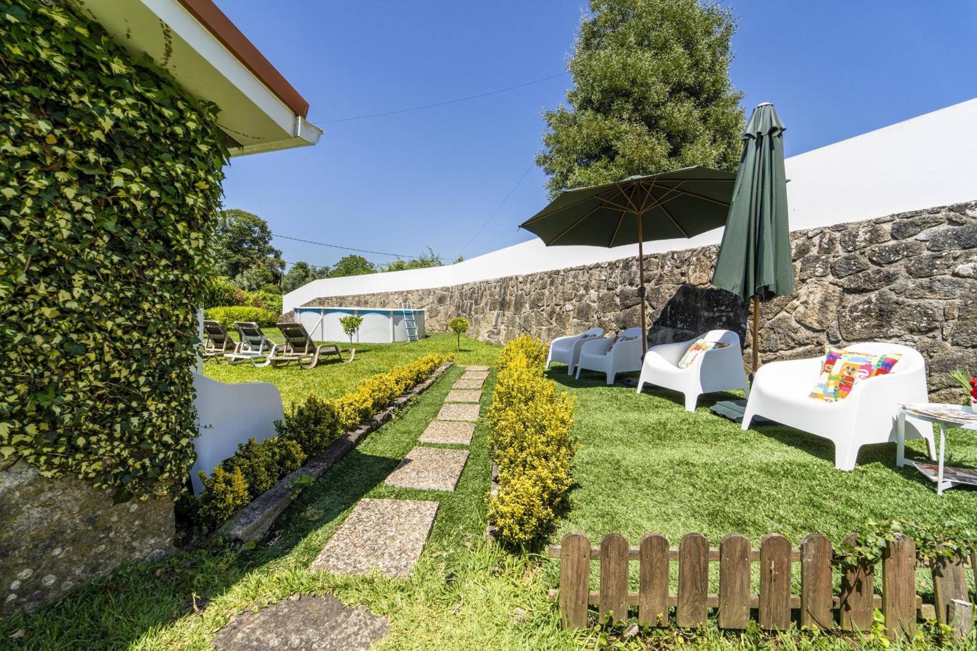Casa Da Hera By House And People Holiday home